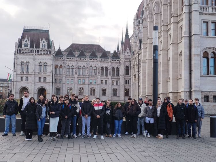 NEP-es kiránduláson az Acsádysok