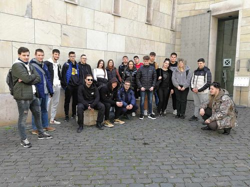 Iskolánk végzős tanulói Budapestre kirándultak